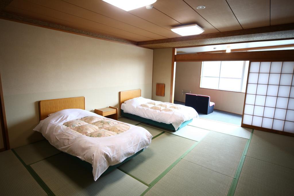 Atagawa Onsen Hotel Ohruri Higasiizu Szoba fotó